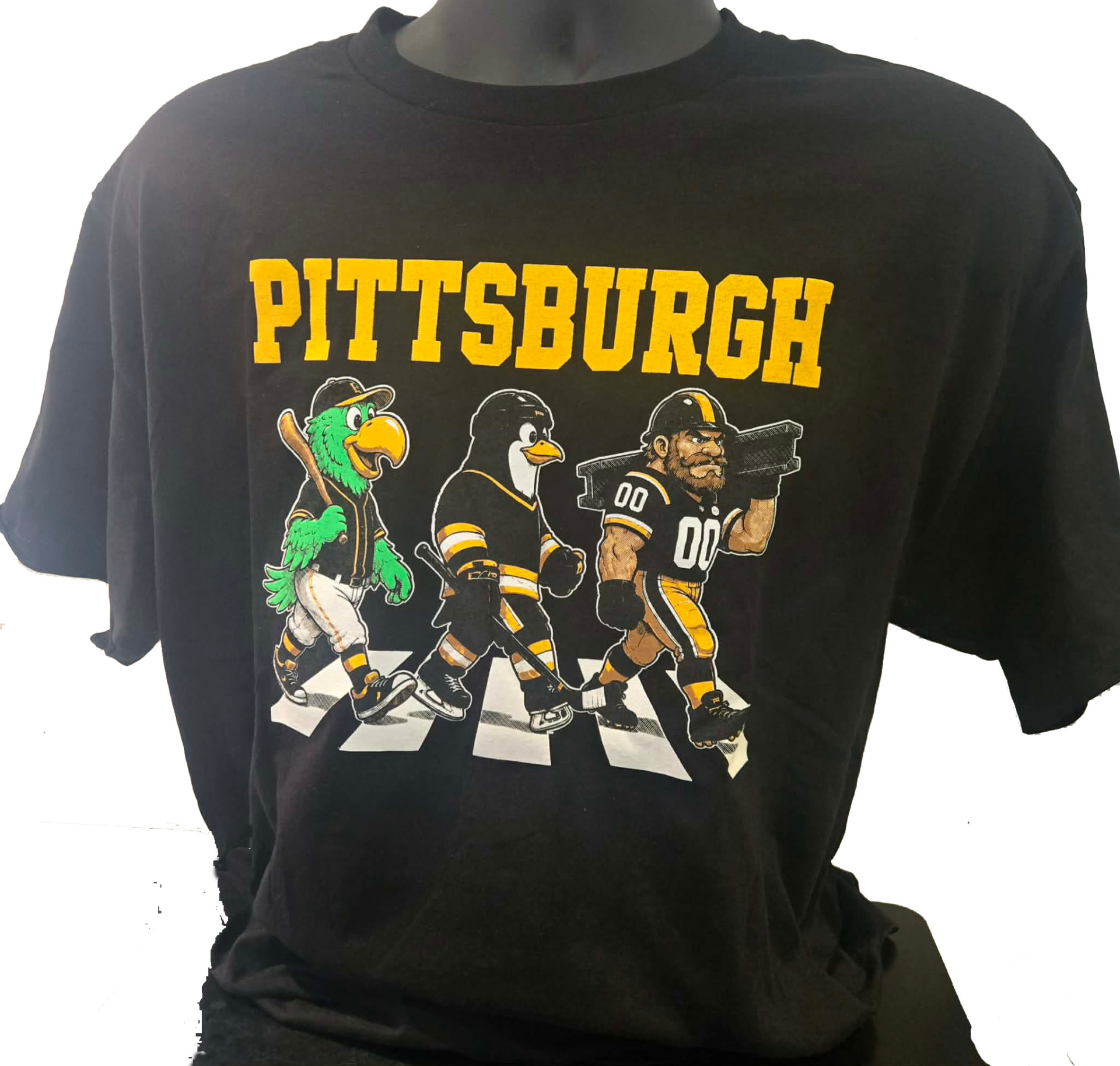 3 Team Mascots Men's Tee — Black